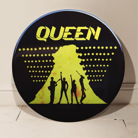 Queen GIANT 3D Vintage Pin Badge